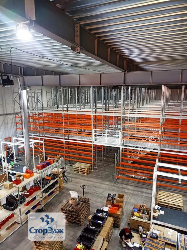 Монтаж мезонина